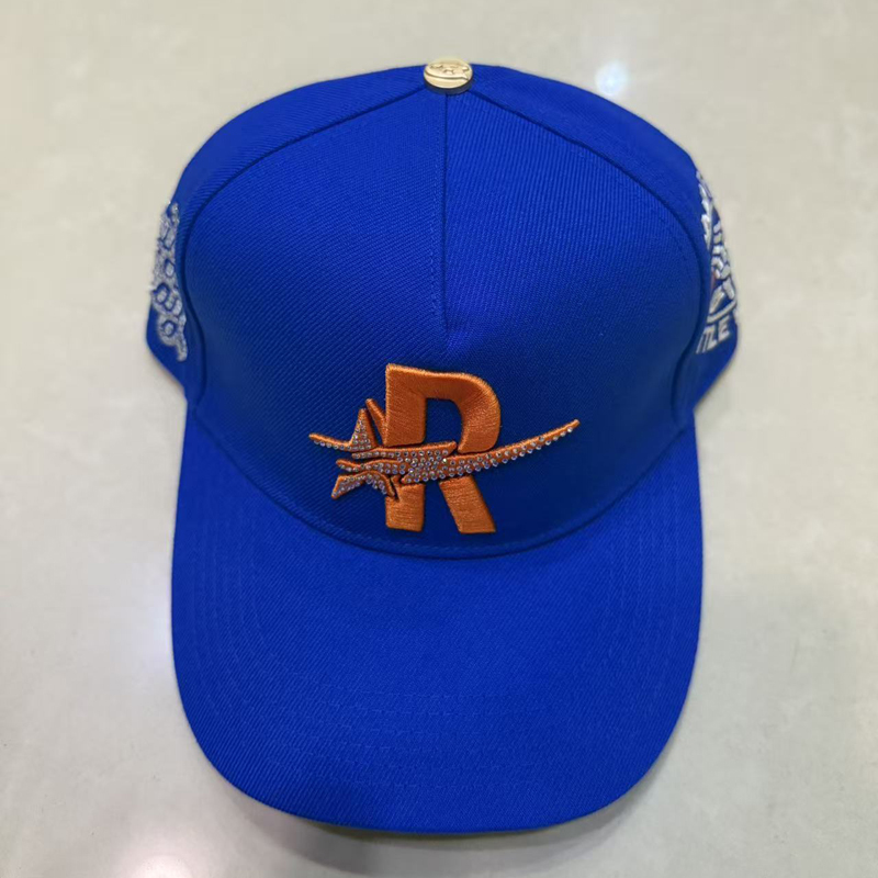 Contrast Brim 3D Embroidered R - Baseball Cap Fitted ulasan dan harga