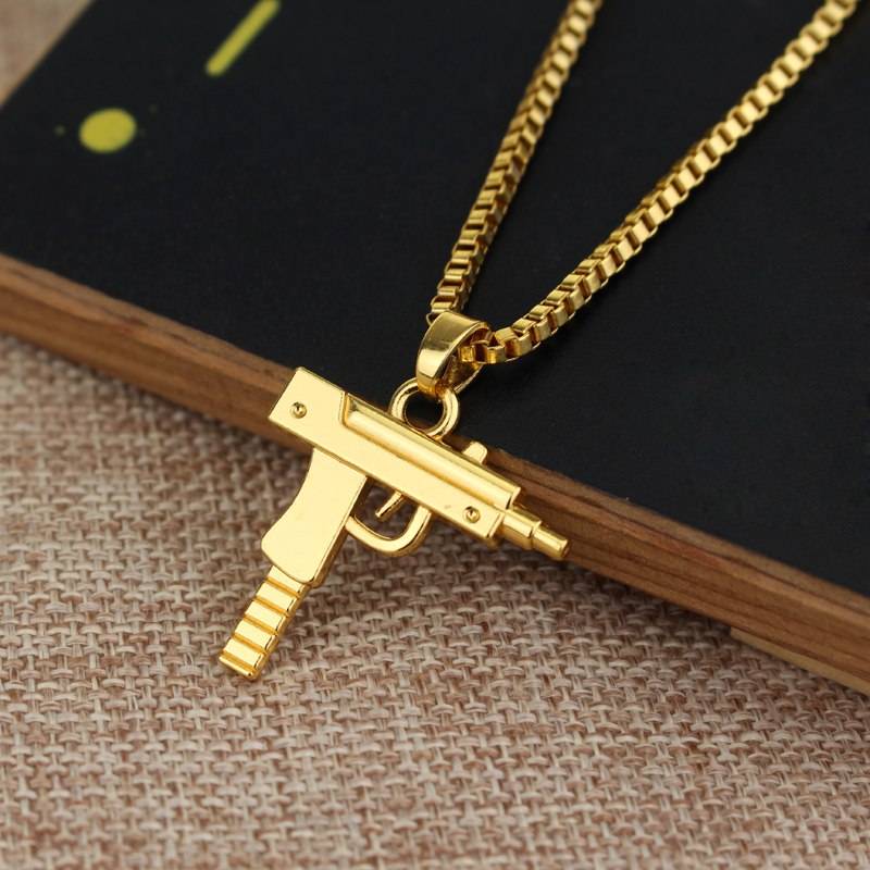 Trendy Uzi Gun Shaped Pendant  - Street Fashion Baggy ulasan dan harga